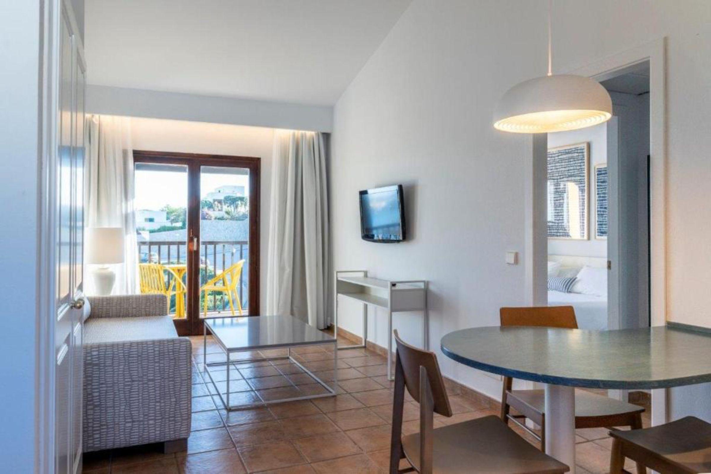 Calallonga Hotel Menorca Маон Экстерьер фото